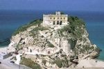 Santuario sull'Isola - Tropea